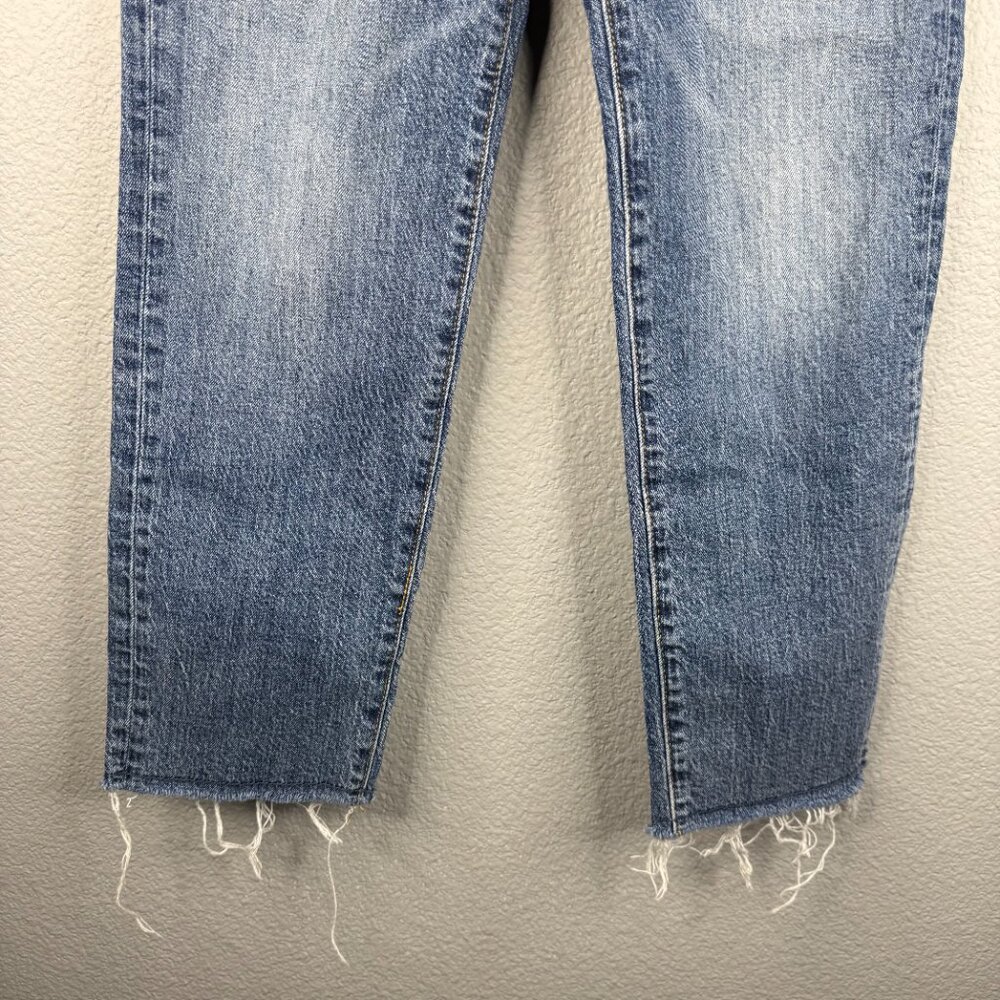 Pilcro Straight Leg Crop Jeans - Picture 3 of 8